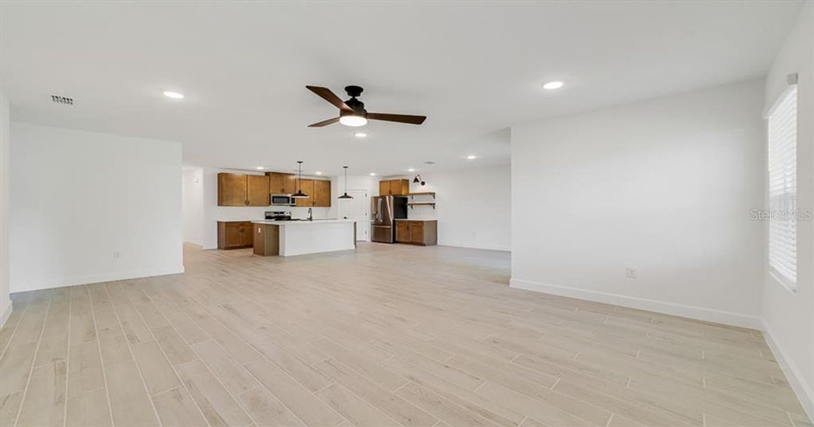 Spacious, unfurnished interior of a new home in Aspire at Marion Oaks, Ocala (Image 18). Spacious, unfurnished interior of a new home in Aspire at Marion Oaks, Ocala (Image 18).