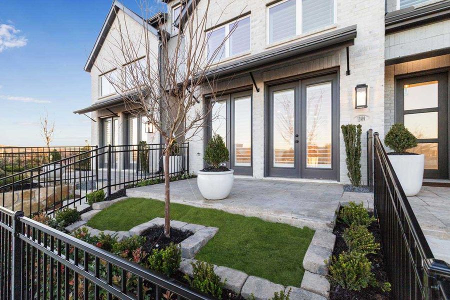 Patio/Backyard