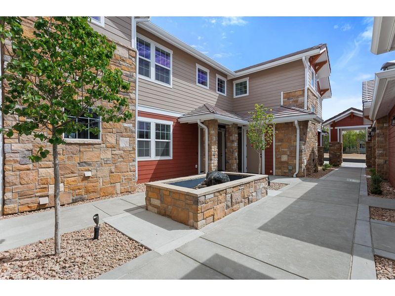Exterior details and patio area of a home in , Broomfield (Image 4).