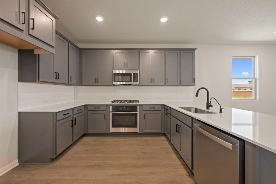 Furnished interior view inside a new home in Rolling Glen, Hutto (Image 13). Furnished interior view inside a new home in Rolling Glen, Hutto (Image 13).