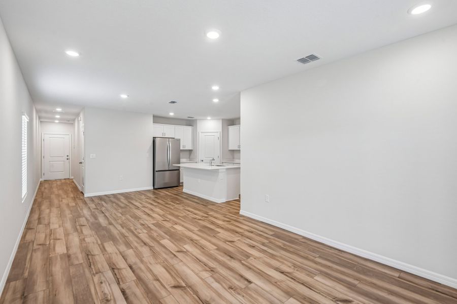 Representative unfurnished interior of a home built from the Sangria by Casa Fresca Homes in Pasadena Ridge, Dade City (Image 25). Representative unfurnished interior of a home built from the Sangria by Casa Fresca Homes in Pasadena Ridge, Dade City (Image 25).