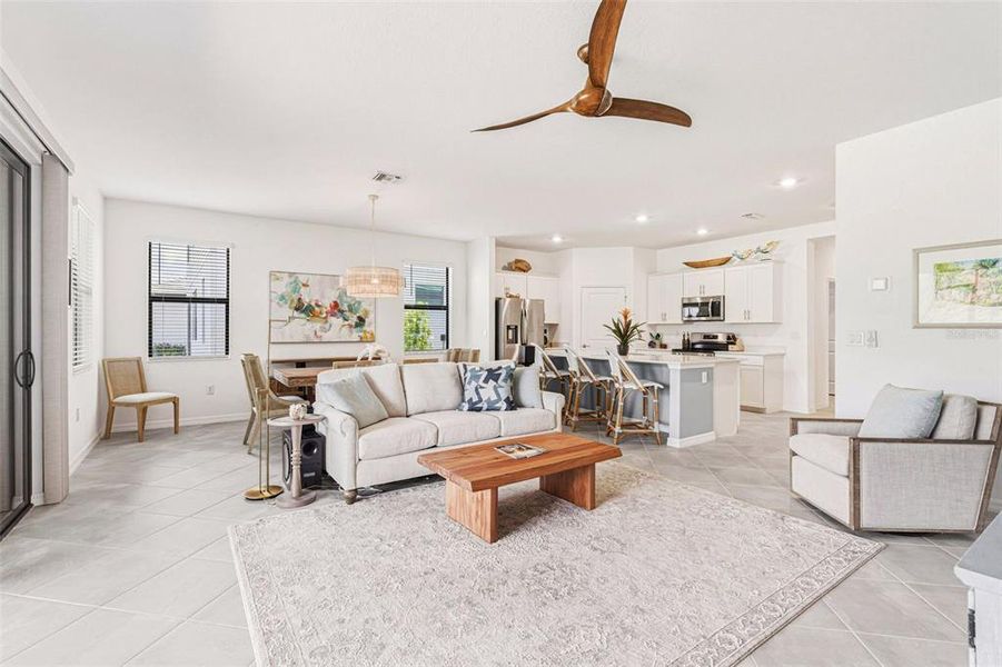 Furnished interior view inside a new home in , Venice (Image 12).