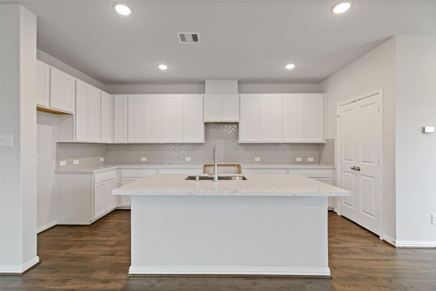 Furnished interior view inside a new home in Oakwood Estates, Waller (Image 15).
