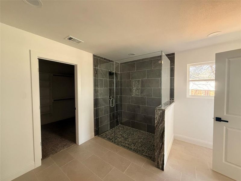 Furnished interior view inside a new home in , Mineral Wells (Image 6).
