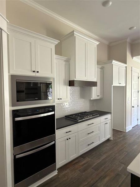 Furnished interior view inside a new home in , Tyler (Image 6).
