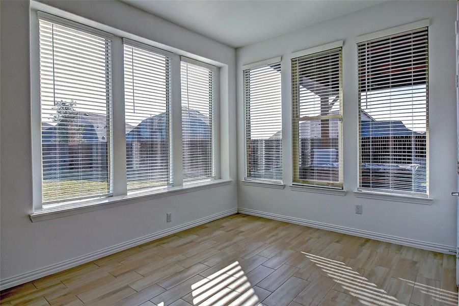 Breakfast nook, off of the kitchen.