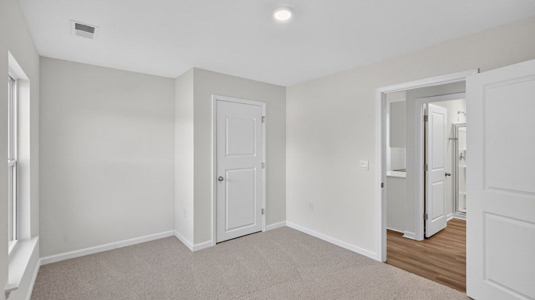 Spacious, unfurnished interior of a new home in Fishel Village, Winston-Salem (Image 20). Spacious, unfurnished interior of a new home in Fishel Village, Winston-Salem (Image 20).
