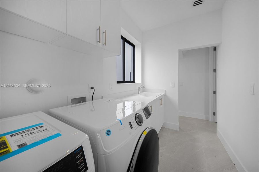 Furnished interior view inside a new home in , Miami (Image 8).