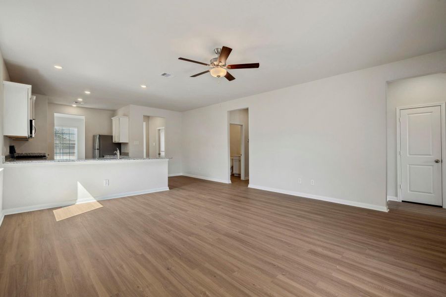 Image 24 of a home in Trails at Cochran Ranch. Image 24 of a home in Trails at Cochran Ranch.