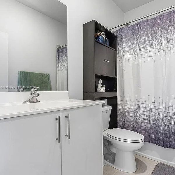 Furnished interior view inside a new home in , Lauderhill (Image 11).