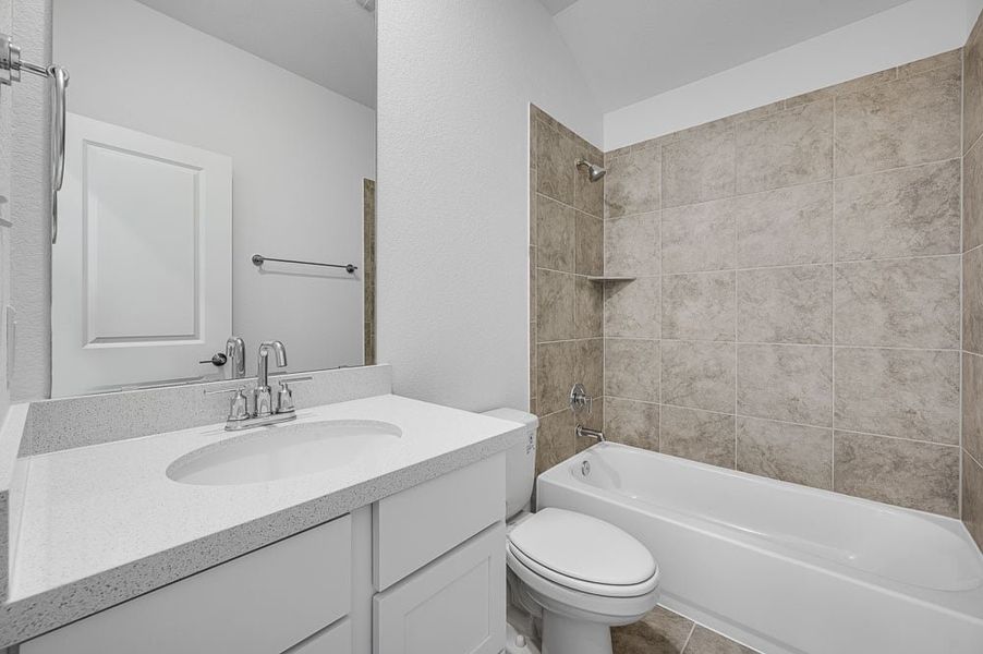 Furnished interior view inside a new home in Longview, Del Valle (Image 5).