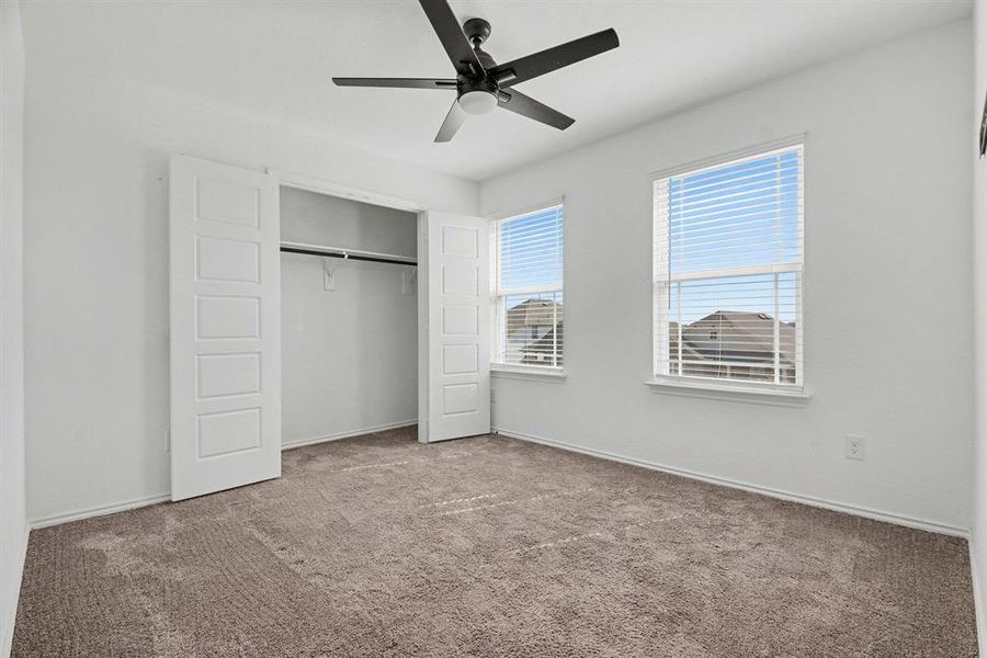 Spacious, unfurnished interior of a new home in , Royse City (Image 19).