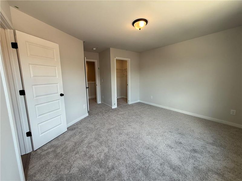 Spacious, unfurnished interior of a new home in The Towns at Auburn Station East, Auburn (Image 24).