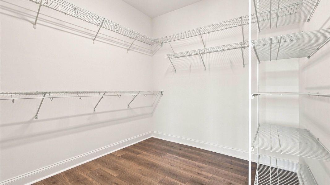 Spacious, unfurnished interior of a new home in The Courtyards at Hodges Farm, Charlotte (Image 22).