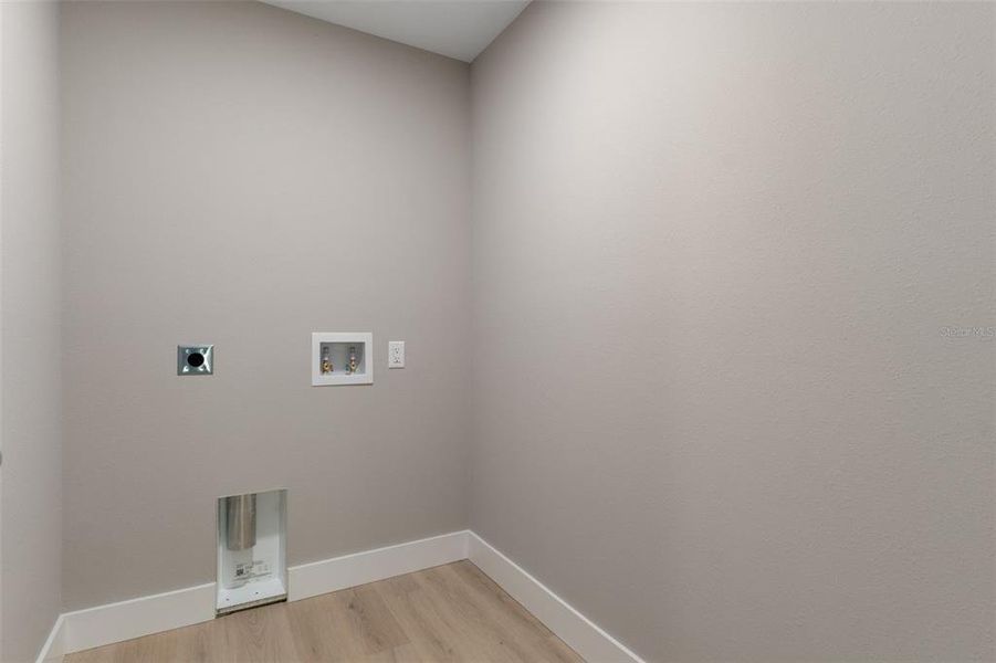 Spacious, unfurnished interior of a new home in , Inverness (Image 42).