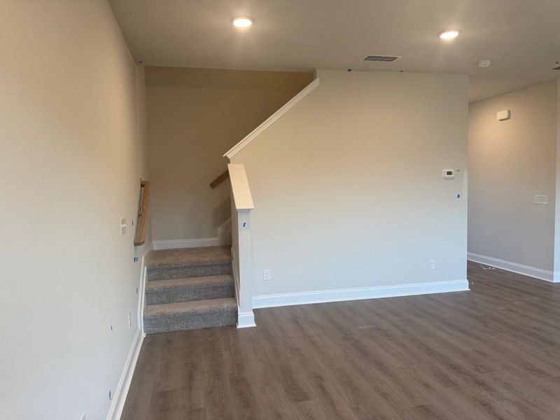 Spacious, unfurnished interior of a new home in Cades Bluff, Lebanon (Image 23).