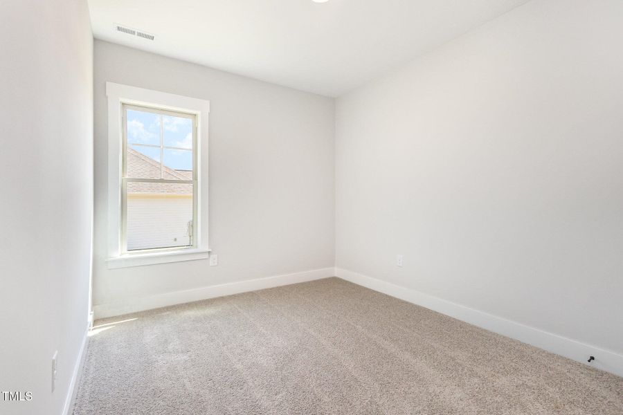 024_kv0a0516-edit_864