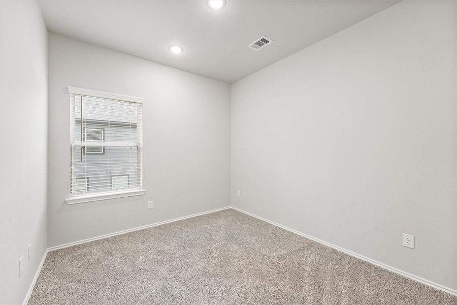 Image 16 of a home in . Image 16 of a home in .