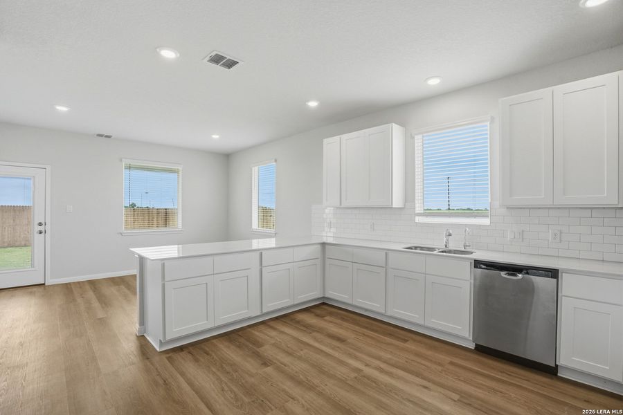 Furnished interior view inside a new home in Dauer Ranch, New Braunfels (Image 7).