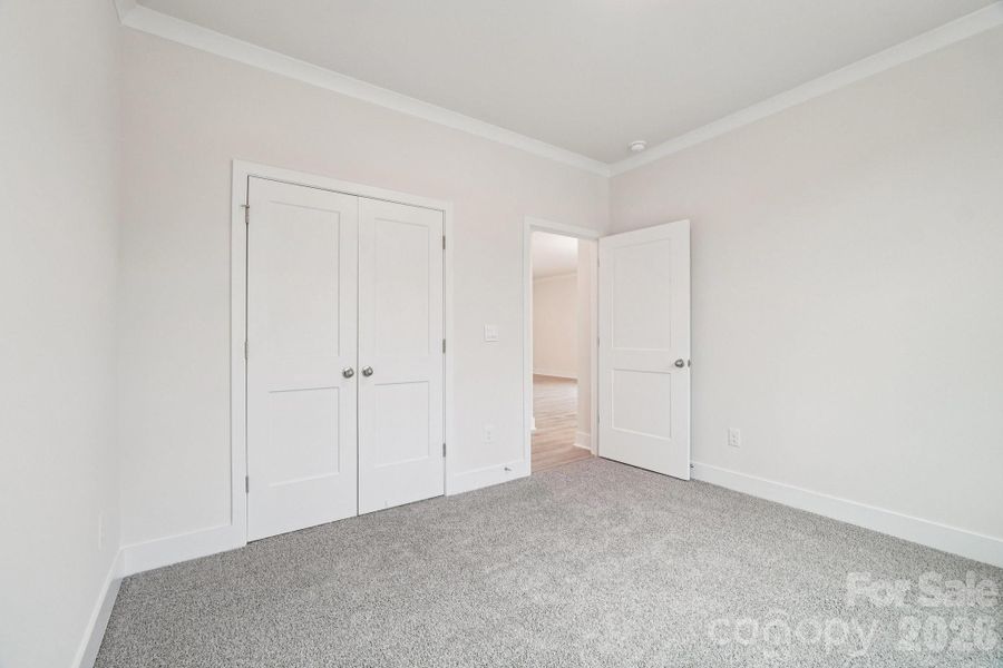 Spacious, unfurnished interior of a new home in Laurelbrook, Sherrills Ford (Image 17).