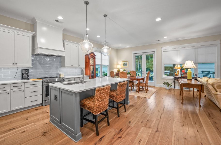 Furnished interior view inside a new home in , Beaufort (Image 8).
