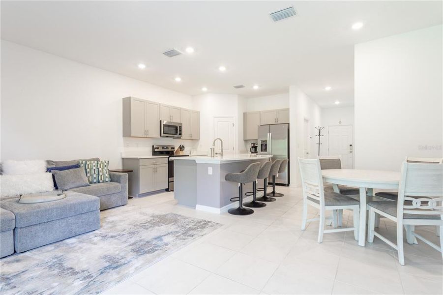 Furnished interior view inside a new home in , Sarasota (Image 55).