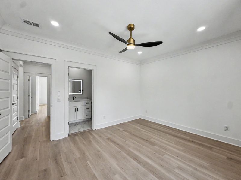 Spacious, unfurnished interior of a new home in , North Charleston (Image 31). Spacious, unfurnished interior of a new home in , North Charleston (Image 31).