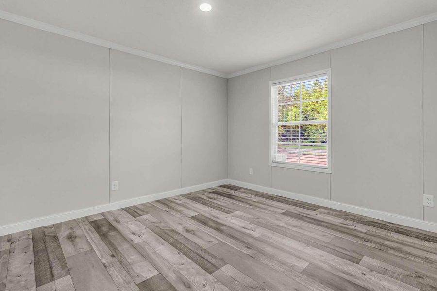 Spacious, unfurnished interior of a new home in , Holly Hill (Image 20).