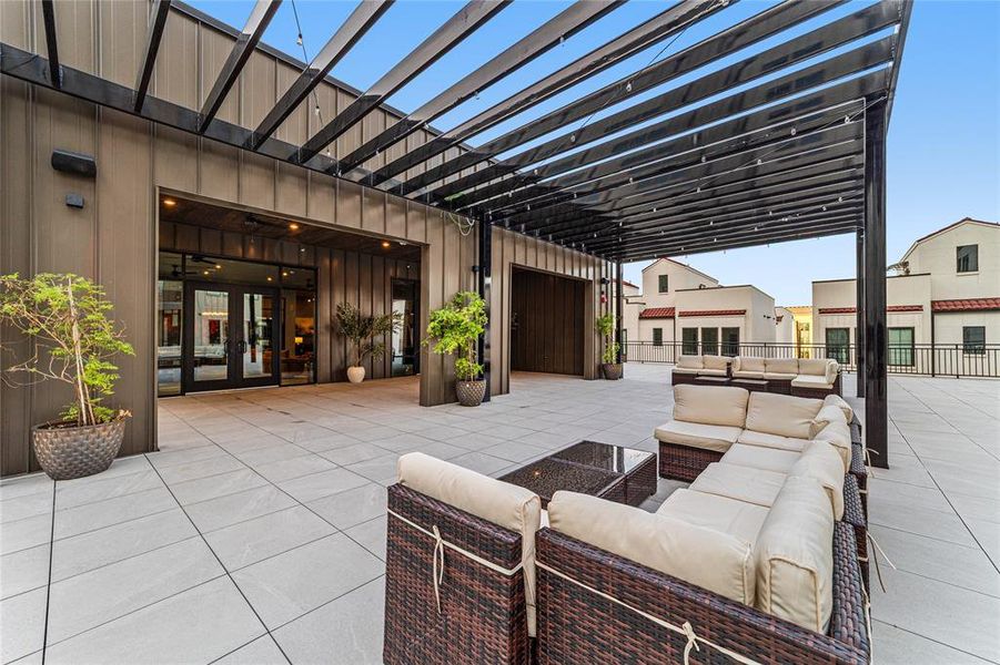 Exterior details and patio area of a home in , Dallas (Image 2).