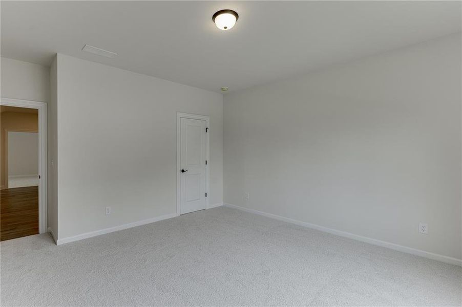 Spacious, unfurnished interior of a new home in , Cumming (Image 34).