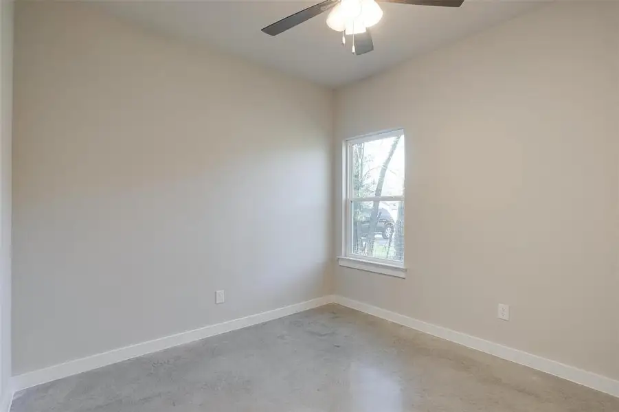 Spacious, unfurnished interior of a new home in , Itasca (Image 18). Spacious, unfurnished interior of a new home in , Itasca (Image 18).