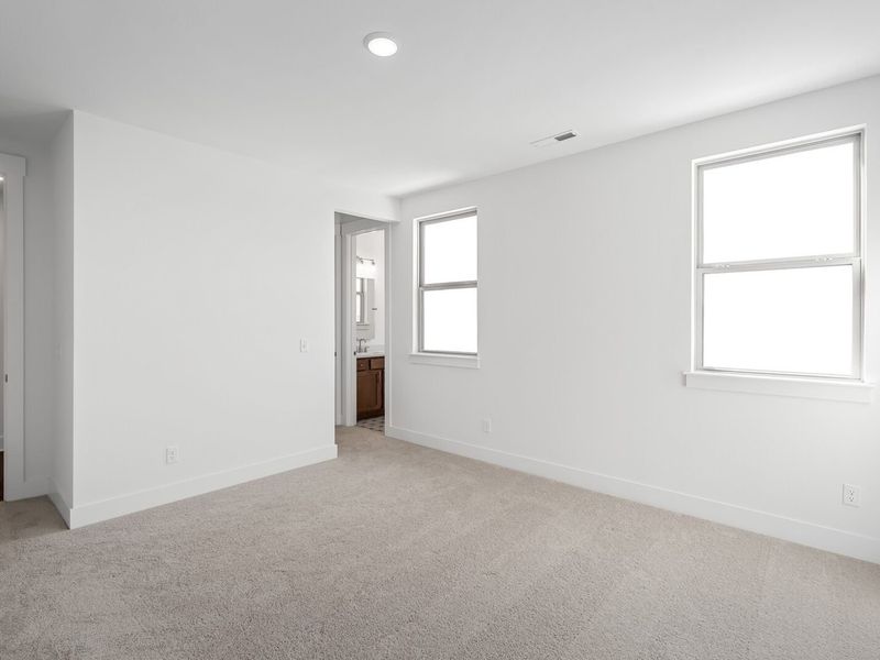 Spacious, unfurnished interior of a new home in Shelton Square, Murfreesboro (Image 60).