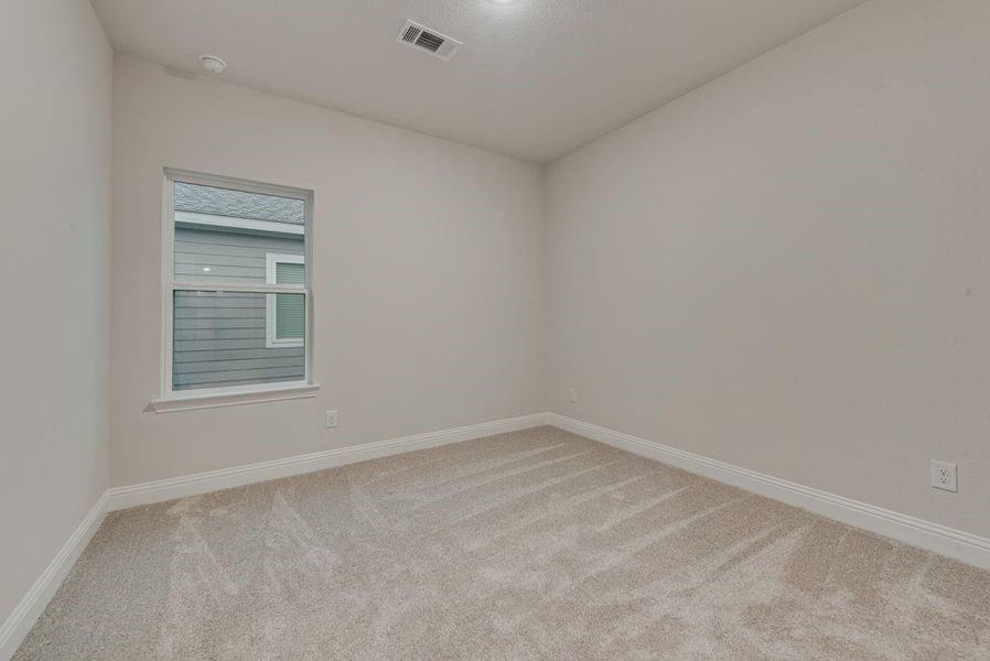 Spacious, unfurnished interior of a new home in Creekside of Crowley, Crowley (Image 27).