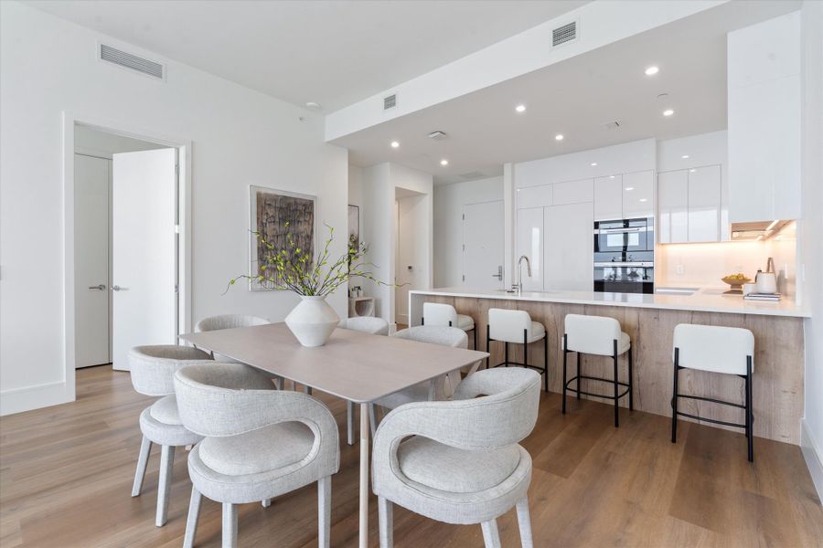 11-220 Lake Shore Drive #2305 Lake Park,