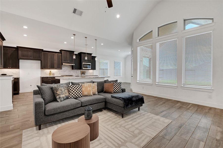 Furnished interior view inside a new home in Lago Mar, Texas City (Image 13). Furnished interior view inside a new home in Lago Mar, Texas City (Image 13).