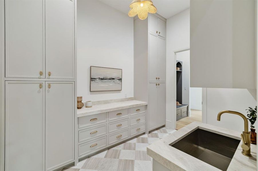 Furnished interior view inside a new home in , Dallas (Image 37).