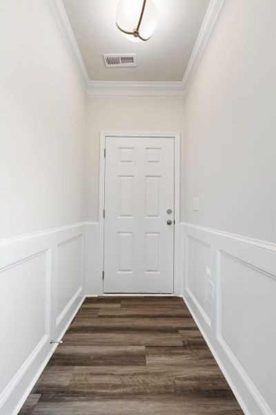 Spacious, unfurnished interior of a new home in Sullivans Reserve, Walkertown (Image 22).