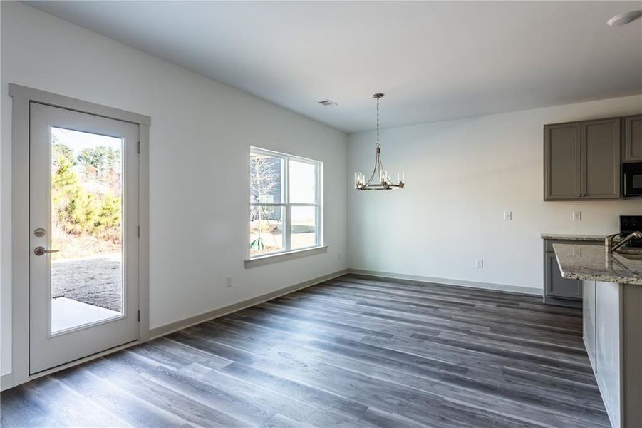 Spacious, unfurnished interior of a new home in , Lawrenceville (Image 25).