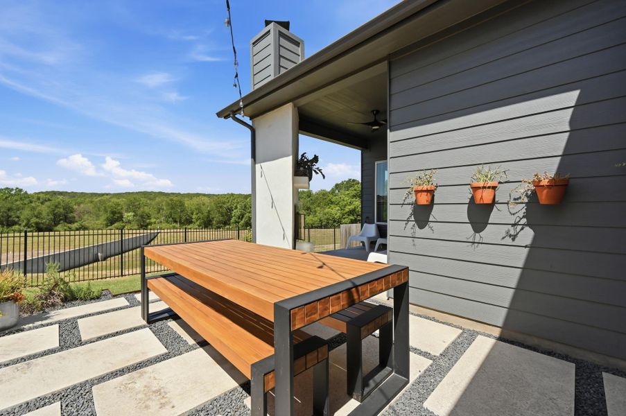 Exterior details and patio area of a home in Loyola, Austin (Image 4).
