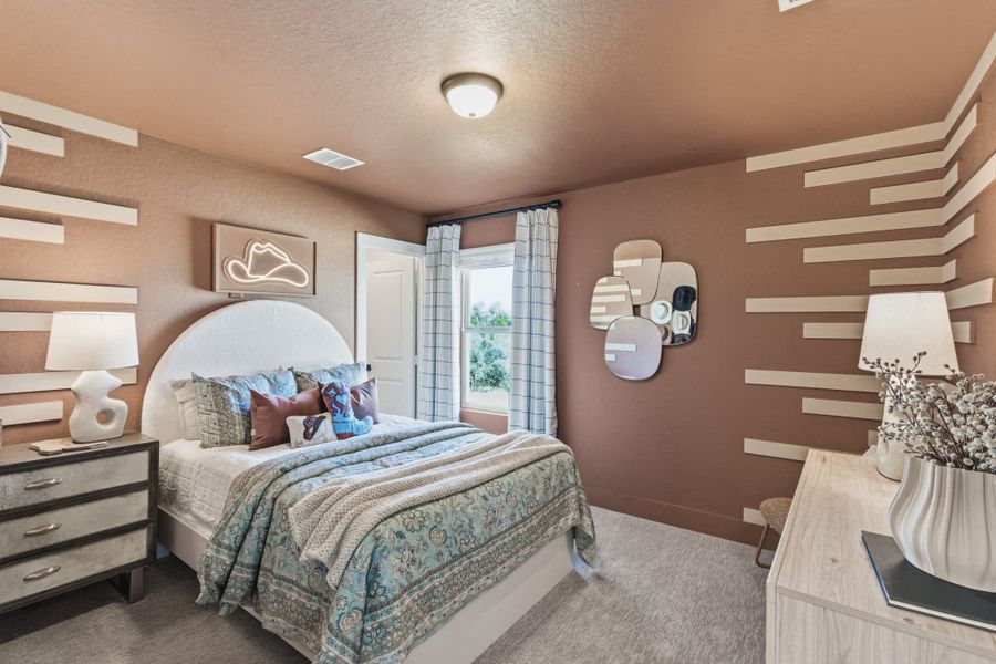 Furnished interior view inside a new home in Prominence, San Antonio (Image 37).