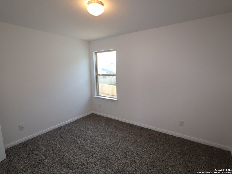 Spacious, unfurnished interior of a new home in Park Place, New Braunfels (Image 41).