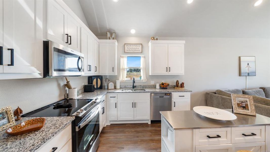 Furnished interior view inside a new home in , Mabank (Image 11).