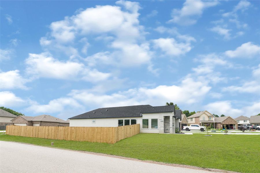 Side view of home Side view of home