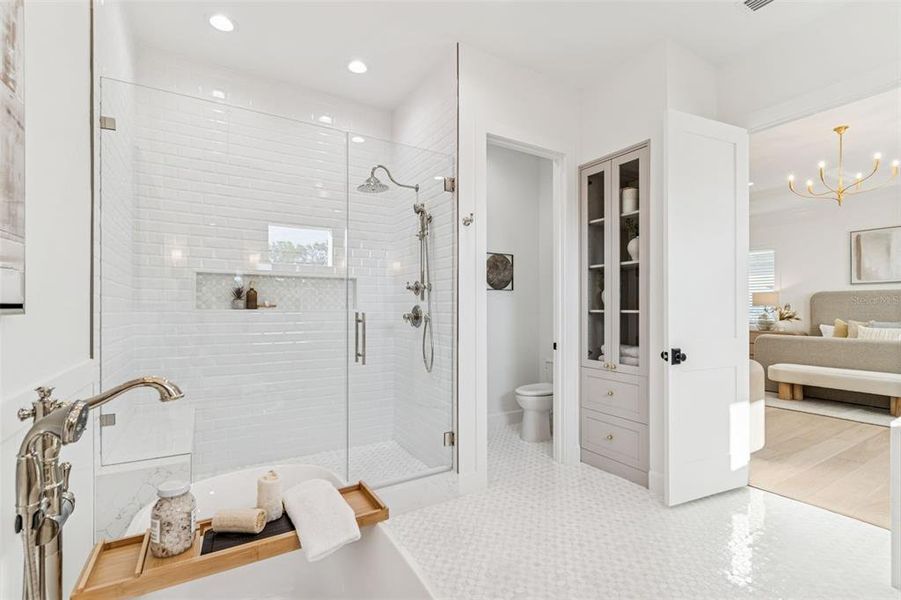 Furnished interior view inside a new home in , Tampa (Image 52).