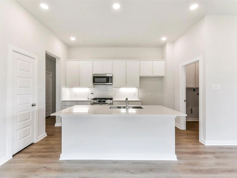 Furnished interior view inside a new home in River Ranch Meadows, Dayton (Image 8). Furnished interior view inside a new home in River Ranch Meadows, Dayton (Image 8).