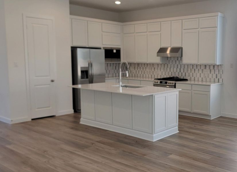 Pictures are representative of floor plan - not actual home for sale Pictures are representative of floor plan - not actual home for sale