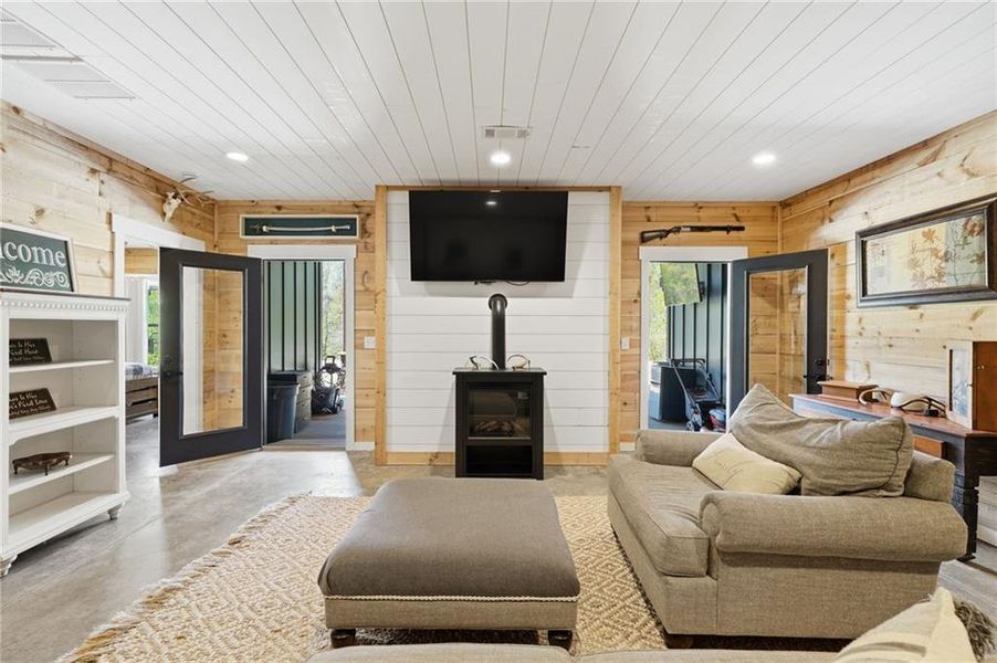 Furnished interior view inside a new home in , Talking Rock (Image 39).