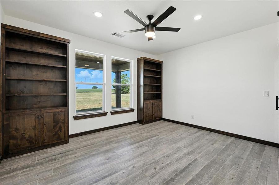 Spacious, unfurnished interior of a new home in , Whitesboro (Image 27).