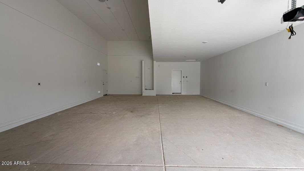 028 - RV 4-Car Garage