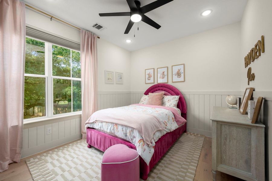 Furnished interior view inside a new home in , Tomball (Image 13).